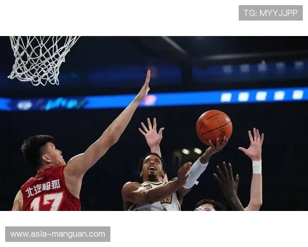 俱乐部杯检验球队深度：上海展现卫冕实力，传统格局受冲击